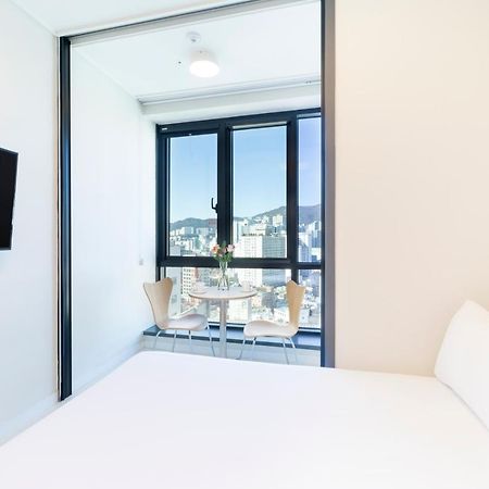 From H Reposant Hotel Busnan Seomyeon Busan Exterior foto